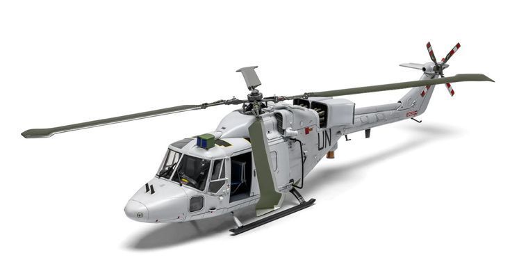 Сборная модель 1:48 вертолет Westland Lynx AH-7 Airfix A09101A