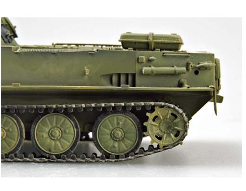 Prefab model 1/35 Polish amphibious tank PT-76B Trumpeter 00382