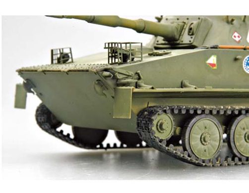 Prefab model 1/35 Polish amphibious tank PT-76B Trumpeter 00382