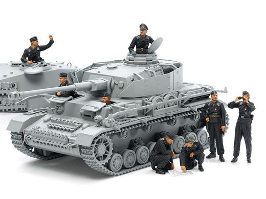 Збірна модель 1/35 Wehrmacht Tank Crew Set Tamiya 35354