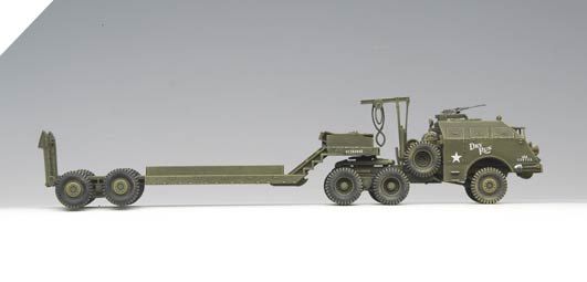 Сборная модель 1/72 бронетранспортера U.S. Tank Transporter Dragon Wagon Academy 13409