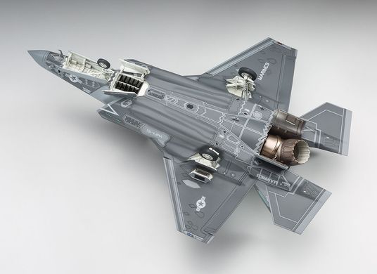 Збірна модель 1/72 винищувач F-35 Lightning II B Version Морська піхота США Hasegawa E46 01576
