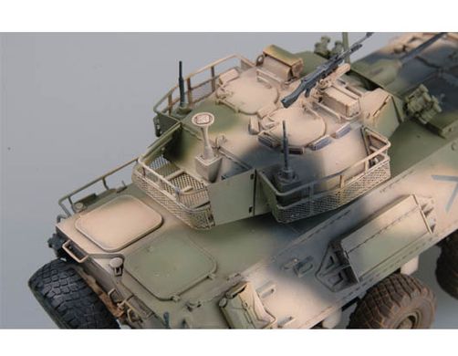 Збірна модель 1/35 австралійська розвідувальна машина ASLAV-25 Trumpeter 00392