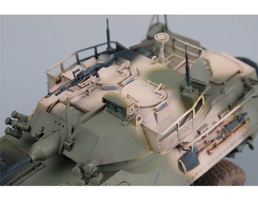 Сборная модель 1/35 австралийская разведывательная машина ASLAV-25 Trumpeter 00392