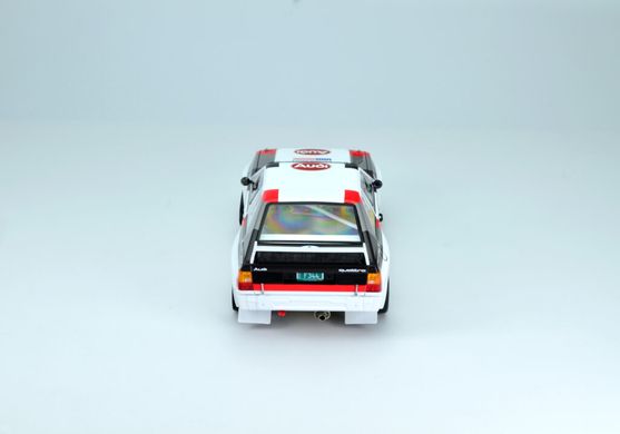 Збірна модель 1/24 автомобіль Audi Quattro Sport S1 '86 Olympus Rally NuNu PN24023
