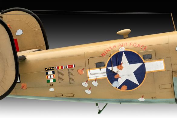 Сборная модель 1/48 самолет B-24D Liberator Revell 03831