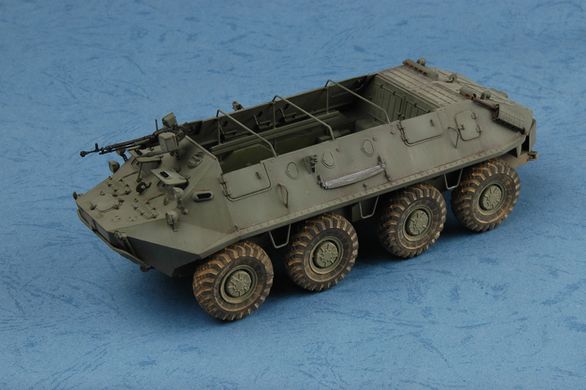 Збірна модель бронетранспортер 1/35 Soviet BTR-60P APC Trumpeter 01542