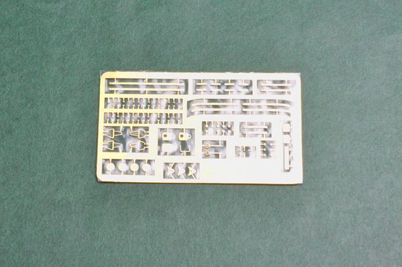 Сборная модель 1:35 бронеавтомобиль EBR-10 Wheeled Reconnaissance Vehicle HobbyBoss 82489