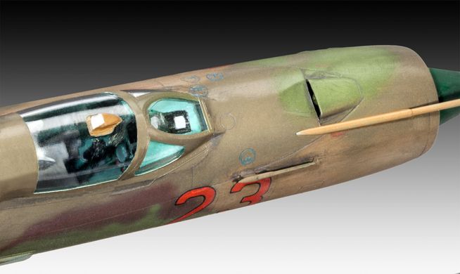 1:48 scale model MiG-21 SMT Revell 03915