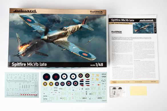 Сборная модель 1/48 самолета Spitfire Mk.Vb late Profipack edition Eduard 82156