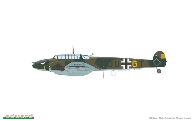 Prefab model 1/48 plane Messerschmitt Bf 110C Profipack Eduard 8209
