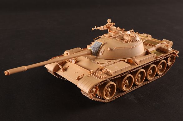 Assembled model 1/35 medium tank PLA 59 Hobby Boss 84548