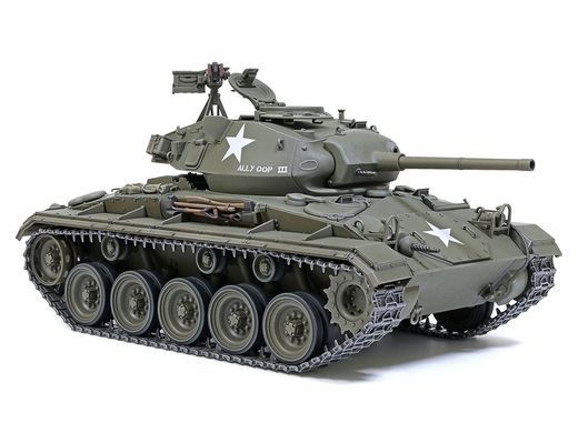 Збірна модель 1:35 танк US Light Tank M24 Chaffee - European Theater Tamiya 35391