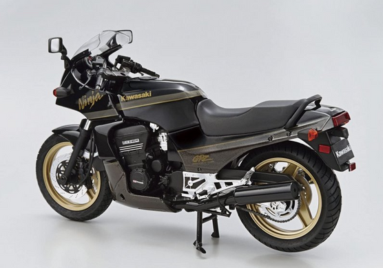 Збірна модель 1/12 мотоцикл Kawasaki Ninja ZX900R GPz900R 2002 The Bike #6 Aoshima 06312