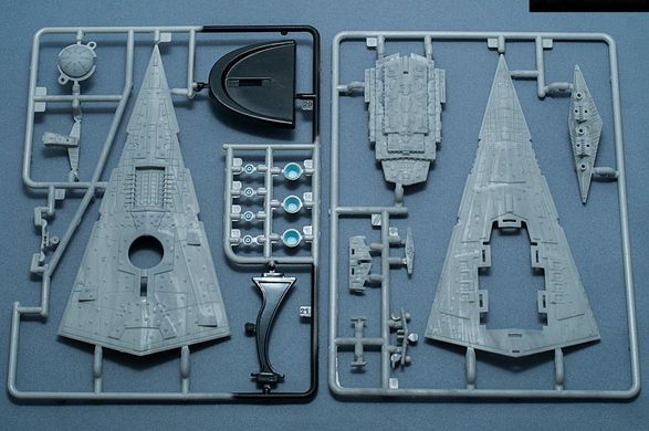 Збірна модель 1/12300 космічного корабля Star Wars Imperial Star Destroyer Revell 03609