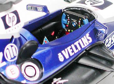 Збірна модель 1/20 гоночний болід 2002 Williams F1 BMW FW24 Tamiya 20055