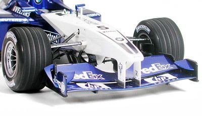 Збірна модель 1/20 гоночний болід 2002 Williams F1 BMW FW24 Tamiya 20055