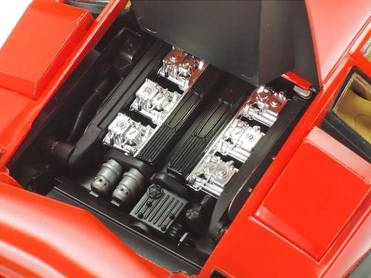 Сборная модель 1/24 автомобиля Lamborghini Countach LP500S Red Body w/Clear Coat Tamiya 25419