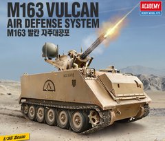 Assembled model 1/35 self-propelled anti-aircraft gun M163 Vulcan Air Defense System Academy 13507