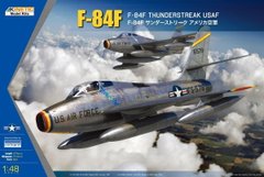 Сборная модель 1/48 самолет F-84F Thunderstreak USAF Kinetic 48113