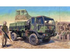 Збірна модель 1/35 середня та легка військова вантажівка M1078 2,5-тонна Trumpeter 01004