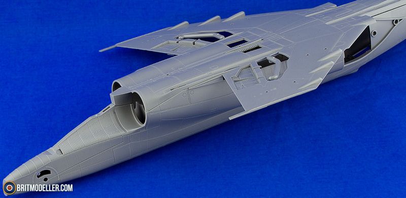 Збірна модель 1/48 літак McDonnell Douglas F-4G Phantom II Meng Model LS-015