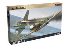 Сборная модель 1/72 немецкий одномоторный истребитель Bf 109G-2 ProfiPACK Edition Eduard 70156