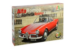 Prefab model 1/24 car Alfa Romeo Guiletta Spider 1300 Italeri 3653