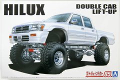 Збірна модель 1/24 автомобіль LN107 Hilux Pick-Up Double Cab Lift Up '94 Aoshima 06131