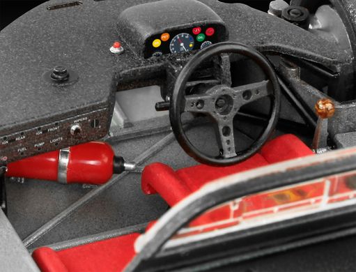 Prefab model 1/24 racing car Porsche 917K Le Mans Winner 1970 Revell 07709