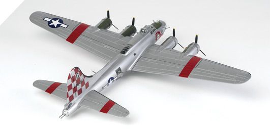 Сборная модель 1/72 бомбардировщик B-17G Flying Fortress "Special Nose Art Edition" Academy 12414