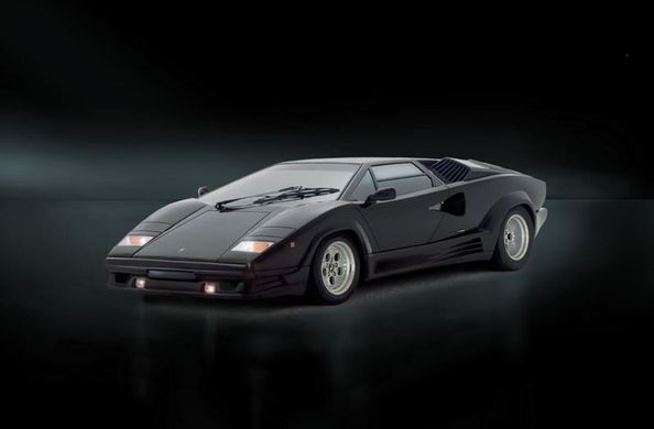 Сборная модель 1/24 автомобиль Lamborghini Countach 25 лет Italeri 3684