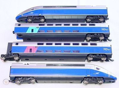Модель 1/87 Залізниця TGV Duplex MEHANO 681