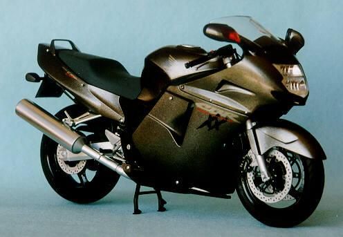Збірна модель 1/12 мотоцикла Honda CBR1100XX Super Blackbird Tamiya 14070