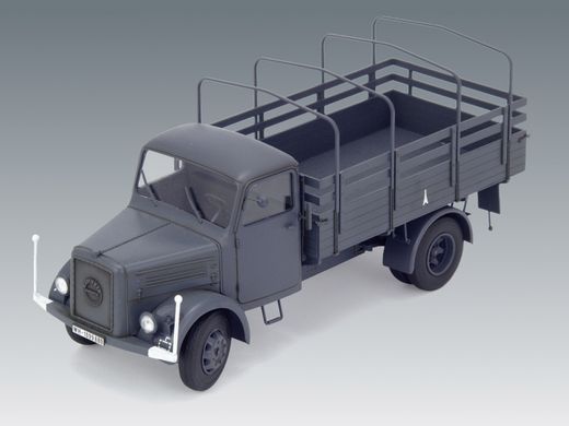 Збірна модель 1/35 KHD S3000, Німецький військовий вантажний автомобіль 2 Світової війни ICM 35451