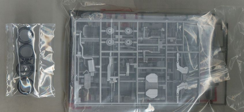 Збірна модель 1:24 автомобіль Mitsubishi Lancer GSR Evolution VI - Low Down Version Hasegawa 20803