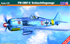 Збірна модель 1/72 літак Fw-190F-2 Schlachtflugzeuge MisterCraft C-11