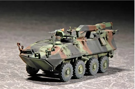 Збірна модель 1/72 машина технічного обслуговування USMC LAV-R танк Trumpeter 07269