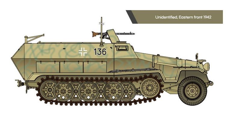 Assembled model 1/35 armored car German Sd.kfz.251 Ausf.C Academy 13540