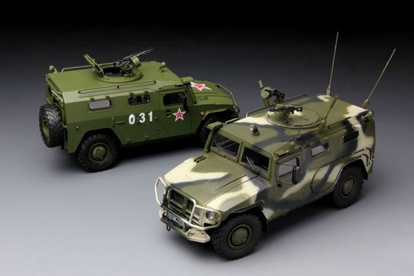 Збірна модель 1:35 бронеавтомобіль GAZ-233014 Sts Tiger Meng Model VS-003