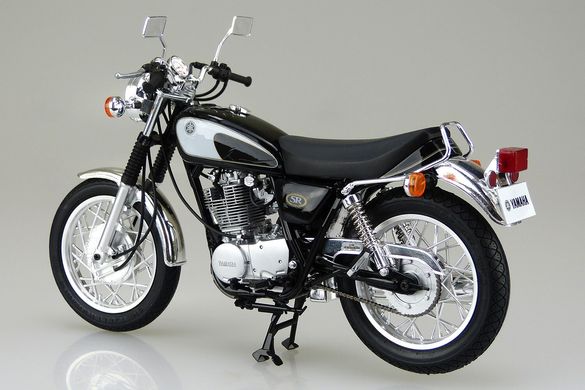 Збірна модель Yamaha SR400 / 500 1996 1/12 Aoshima 051696