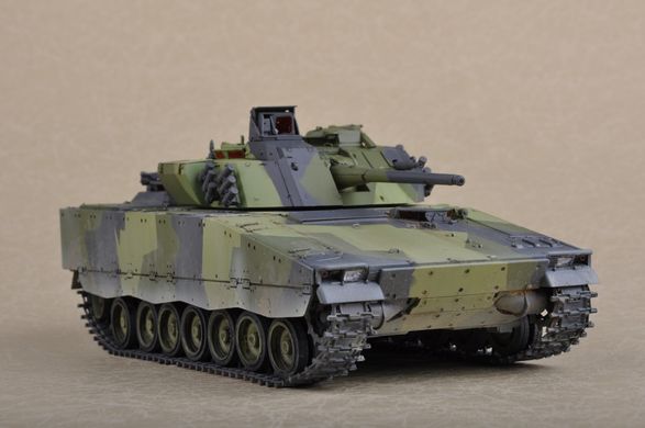 Збірна модель 1/35 танка Swedish CV90-30 MK I IFV Hobby Boss 83822
