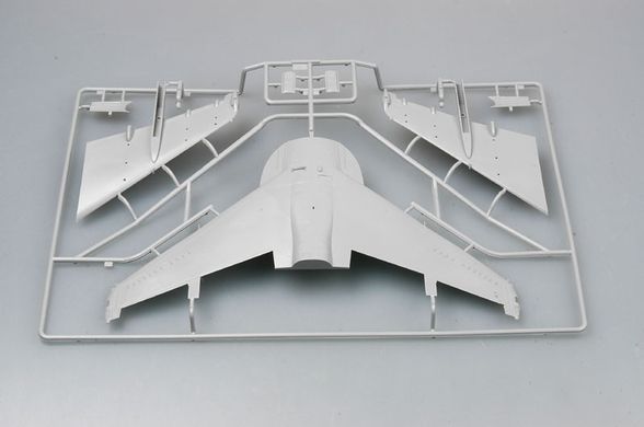 Збірна модель 1/32 штурмовик AV-8B Harrier II Trumpeter 02229