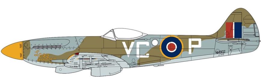 Assembled model 1/48 aircraft Supermarine Spitfire FR Mk.XIV Airfix A05135