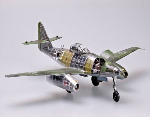 Assembled model 1/32 fighter-bomber Messerchmitt Me 262 A-1a clear edition Trumpeter 02261