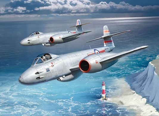 Модель самолета Gloster Meteor F.8 в масштабе 1:32 от Revell 03750
