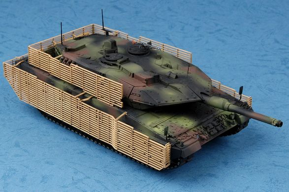 Kit model 1/35 tank Leopard 2A6M CAN HobbyBoss 82458