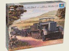 Збірна модель автомобіля 1/72 German 18 ton Sd.Kfz.9 and Sd.Ah.116 TRU07275