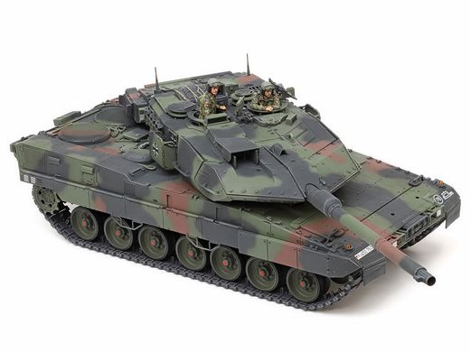 Збірна модель 1/35 танк Leopard 2 A7V Tamiya 35387