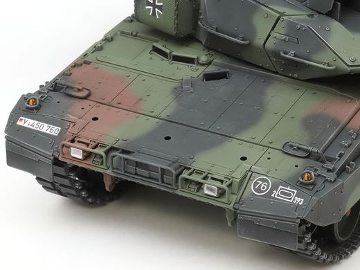 Збірна модель 1/35 танк Leopard 2 A7V Tamiya 35387